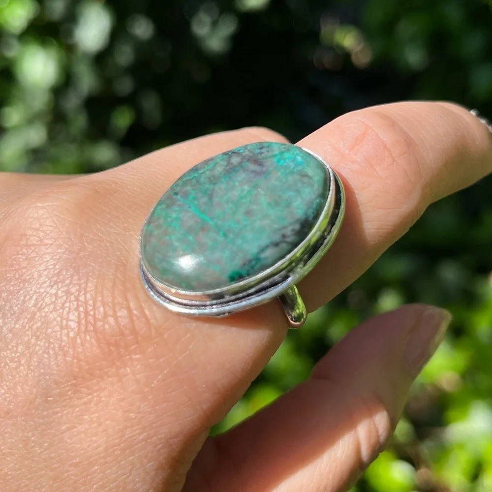 Size 9.5 925‎ silver plated Chrysocolla ring oval shape